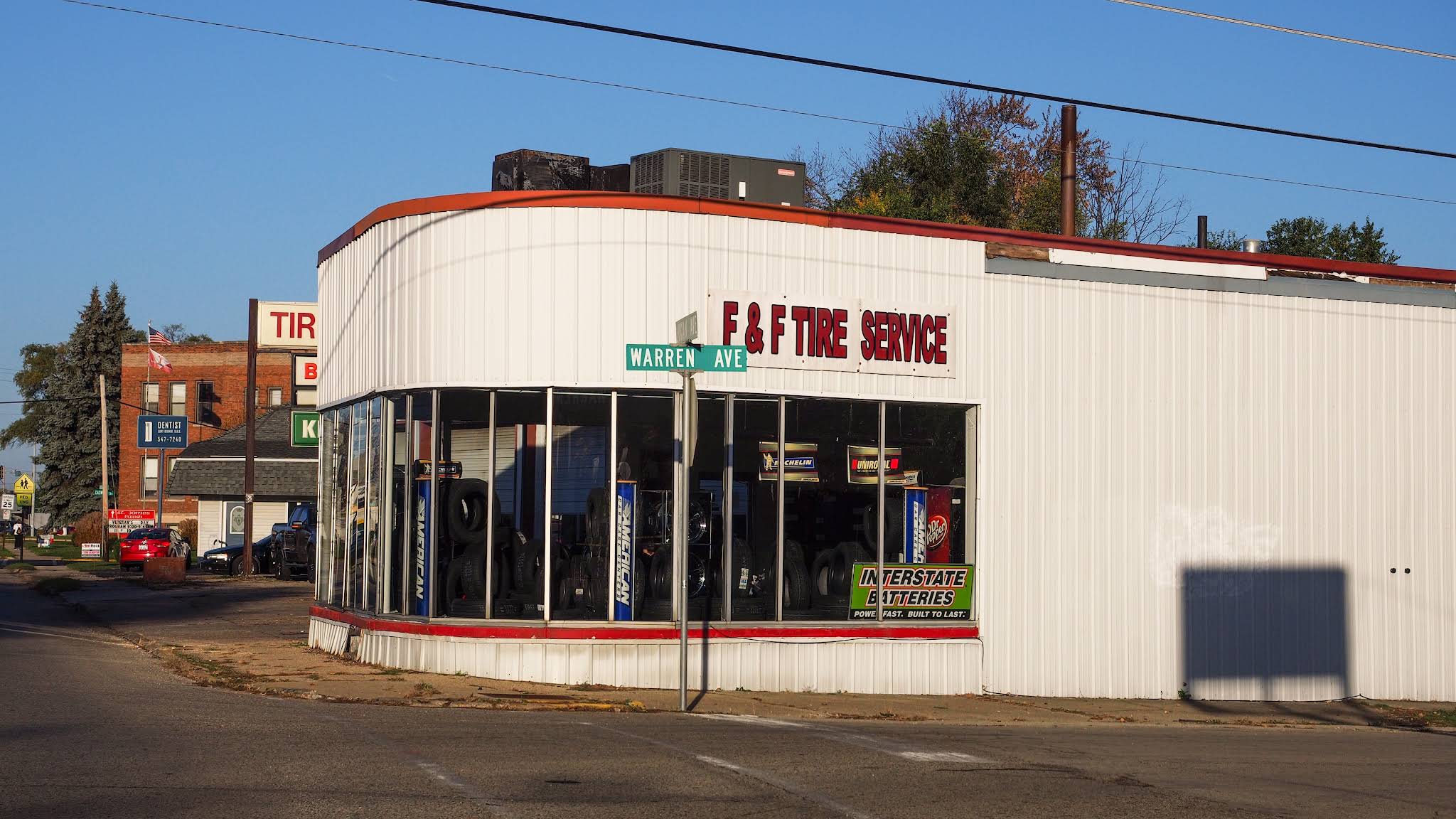 F & F Tire World