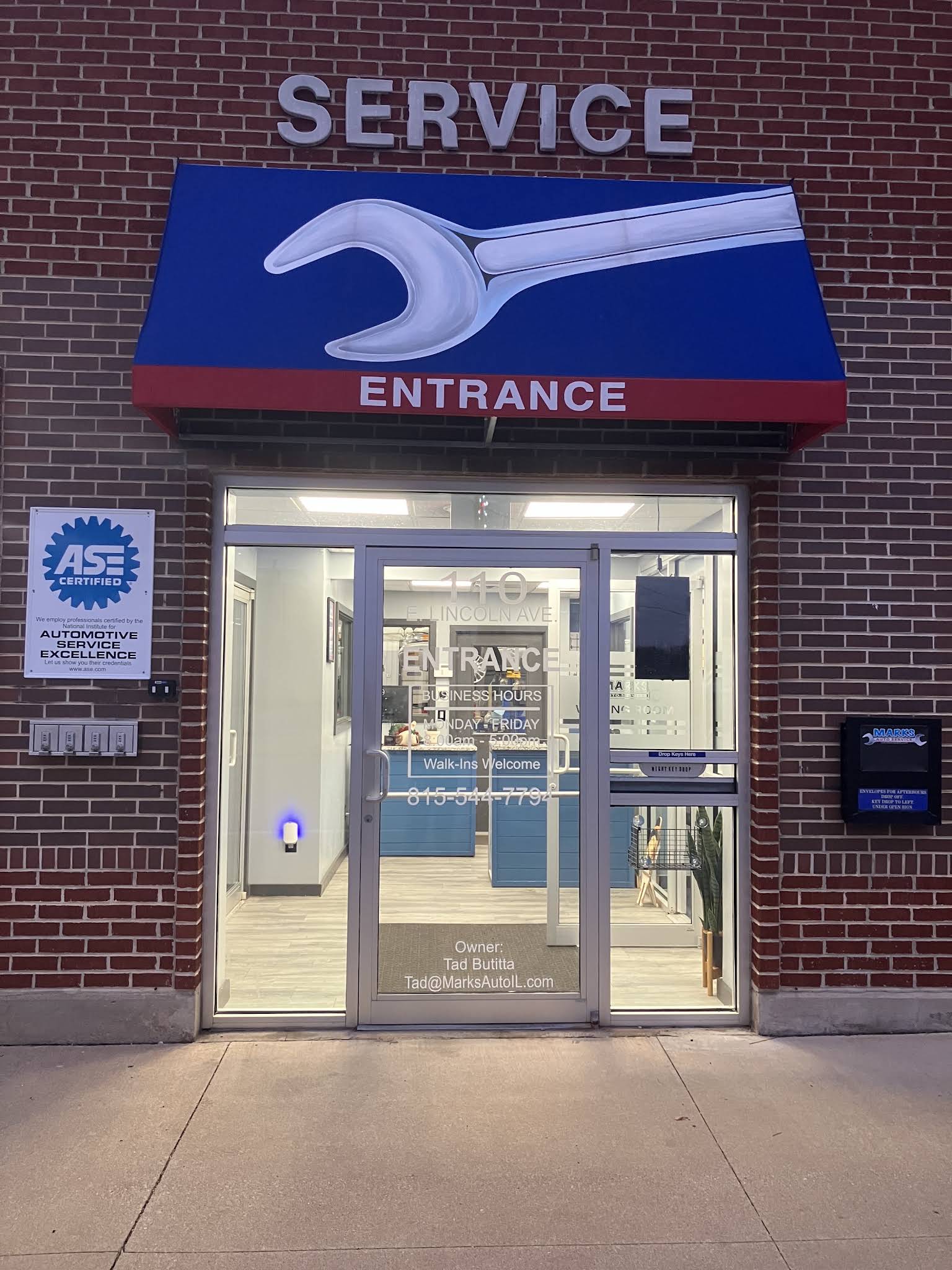 Marks Auto Service (Belvidere)